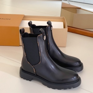 lv louis vuitton district chelsea boot
